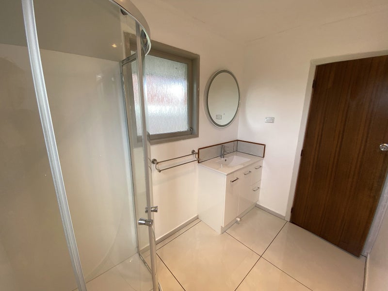 6 Samuel Place, Queenwood, Hamilton - Carousel 16