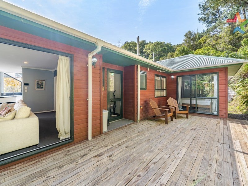 142 Manuka Street, Stokes Valley, Lower Hutt - Carousel 26