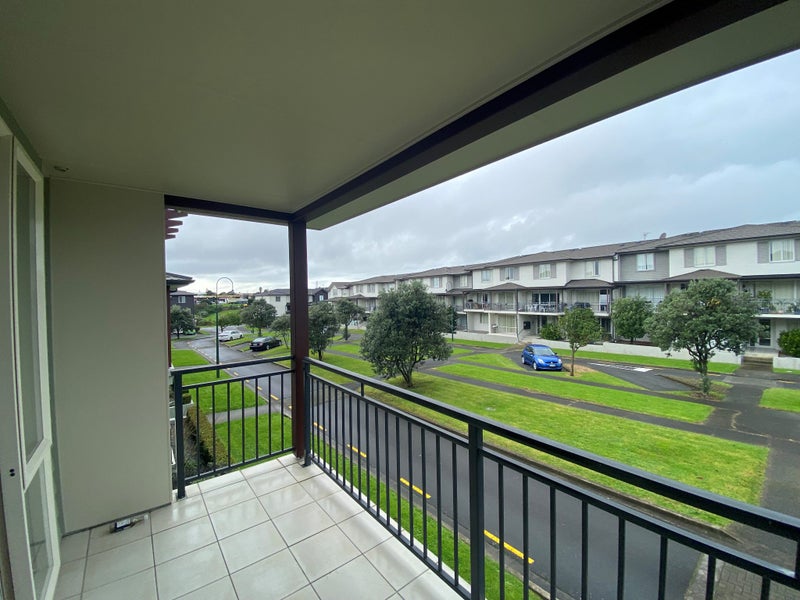 5/30 Opito Way, East Tamaki, Auckland - Carousel 1