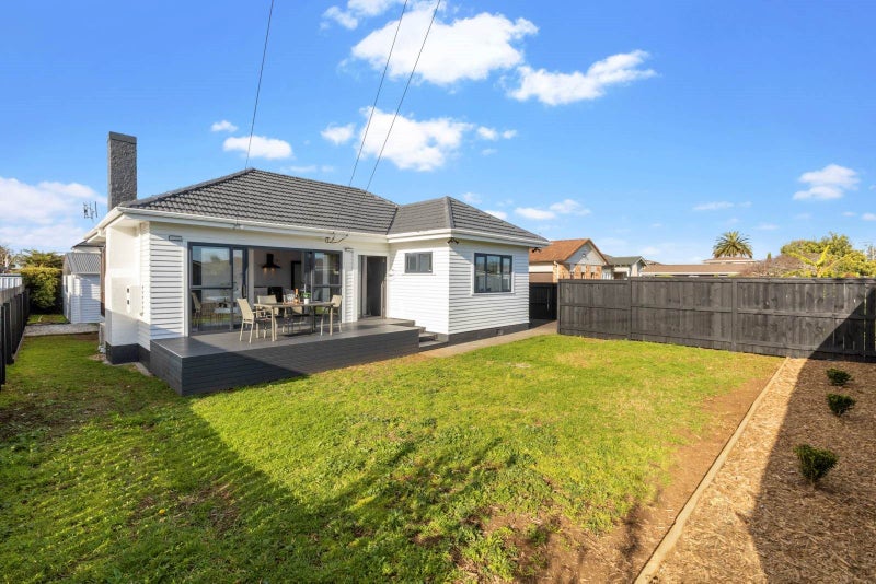 1/116 Carruth Road, Papatoetoe, Auckland - Carousel 2