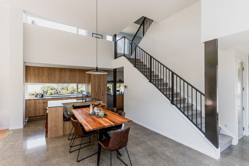 18 Macbeth Court, Milford, Auckland - Carousel 1