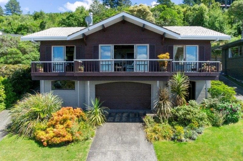 90 Wakeman Road, Acacia Bay, Taupo - Carousel 1