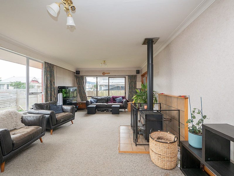17A Normanby Street, Saint Kilda, Dunedin - Carousel 2