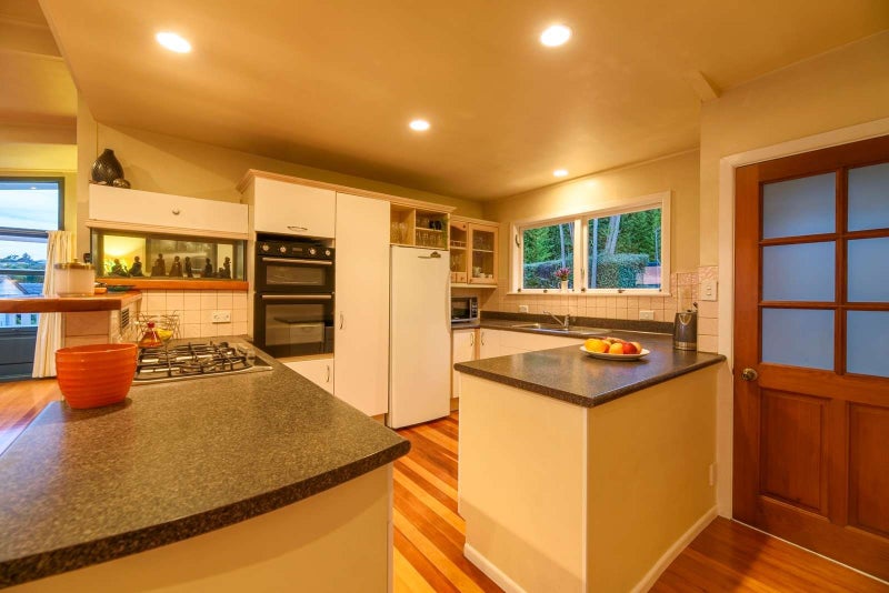 24 Peter Buck Road, New Windsor, Auckland - Carousel 21