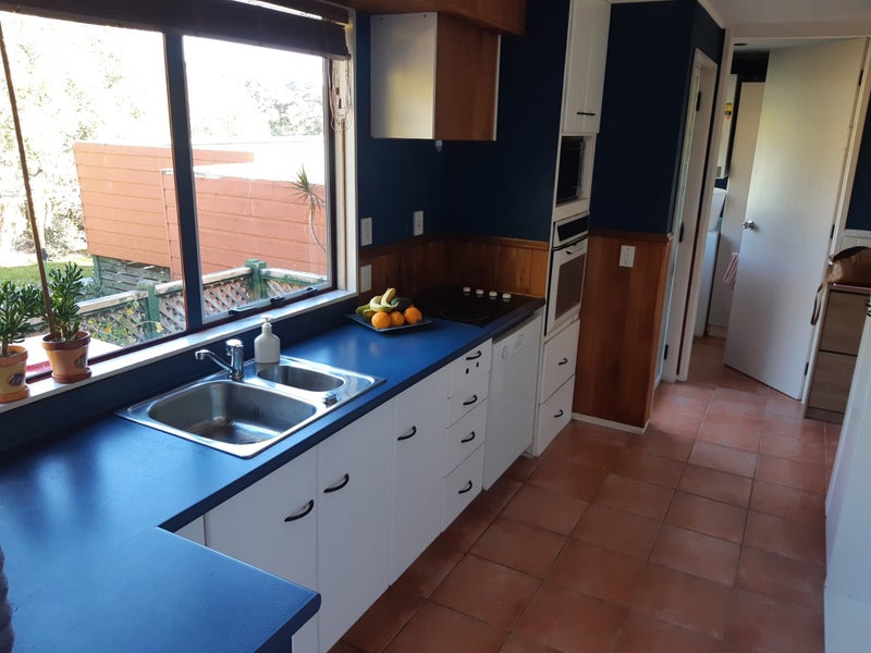 4 Fernwood Grove, Bayview, Auckland - Carousel 2