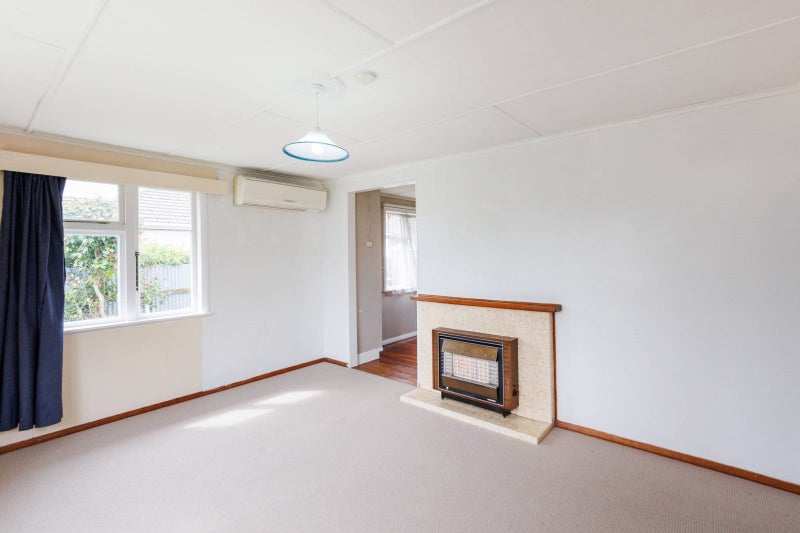 8 Milton Street, Roslyn, Palmerston North - Carousel 2