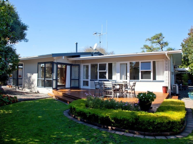 3 Anaru Place, Awapuni, Palmerston North - Carousel 2