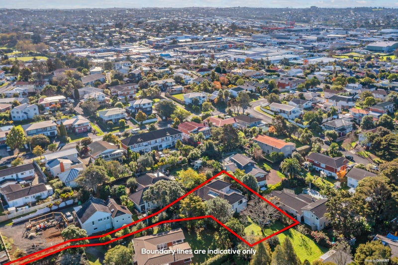 73 Hillcrest Avenue, Hillcrest, Auckland - Carousel 9