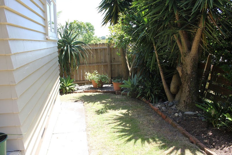 2/24 Abercrombie Street, Howick, Auckland - Carousel 17