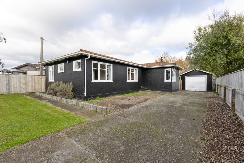 29 Windsor Street, Terrace End, Palmerston North - Carousel 1