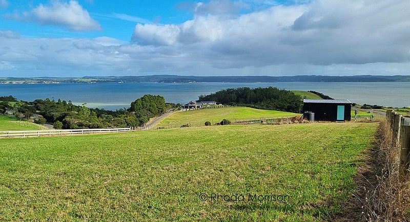 11 Te Wairoa Lane, Tinopai - Carousel 1