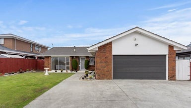 192 Prince Regent Drive, Farm Cove, Auckland - Carousel 1