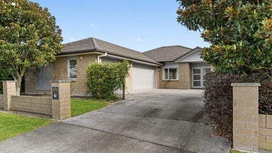 75 Moonlight Drive, Rototuna North, Hamilton - Carousel 1