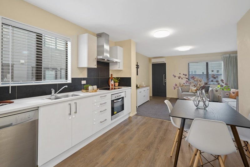 6/116 Stanmore Road, Linwood, Christchurch - Carousel 2