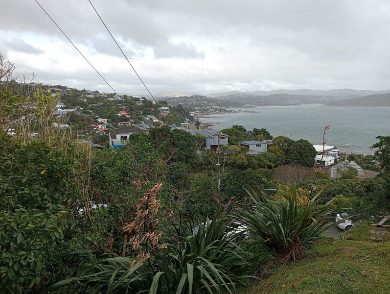 10 Ogilvy Terrace, Plimmerton, Porirua - Carousel 2