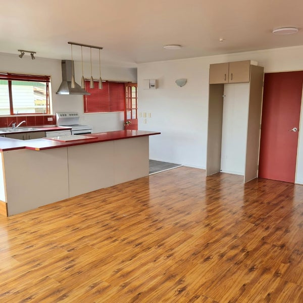 7 Delshaw Avenue, Stanmore Bay, Whangaparaoa - Carousel 2