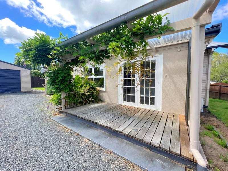 357 Cambridge Road, Hillcrest, Hamilton - Carousel 2