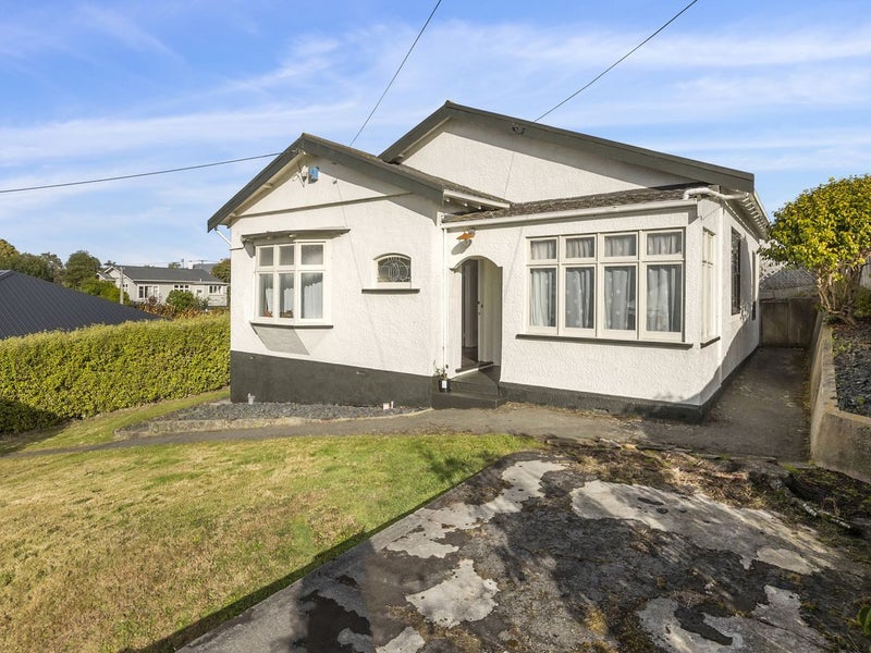 72 Elgin Road, Mornington, Dunedin - Carousel 1