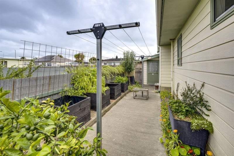 1B Sidey Place, Marewa, Napier - Carousel 17