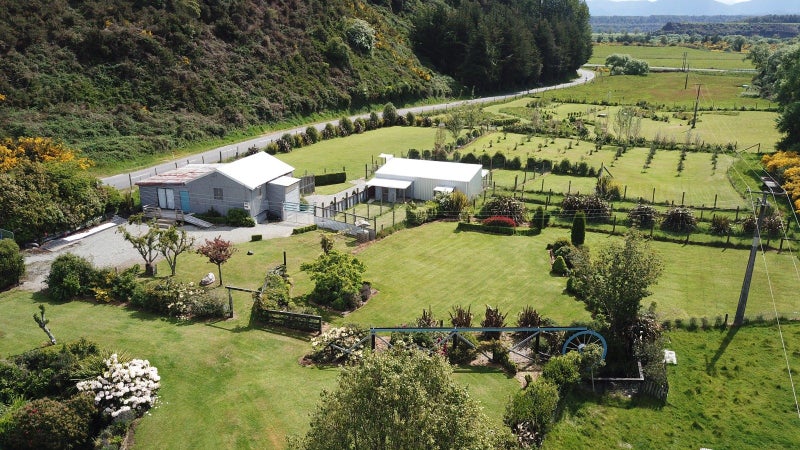 41 Snowy River Road, IKAMATUA, TOTARA FLAT - Carousel 27