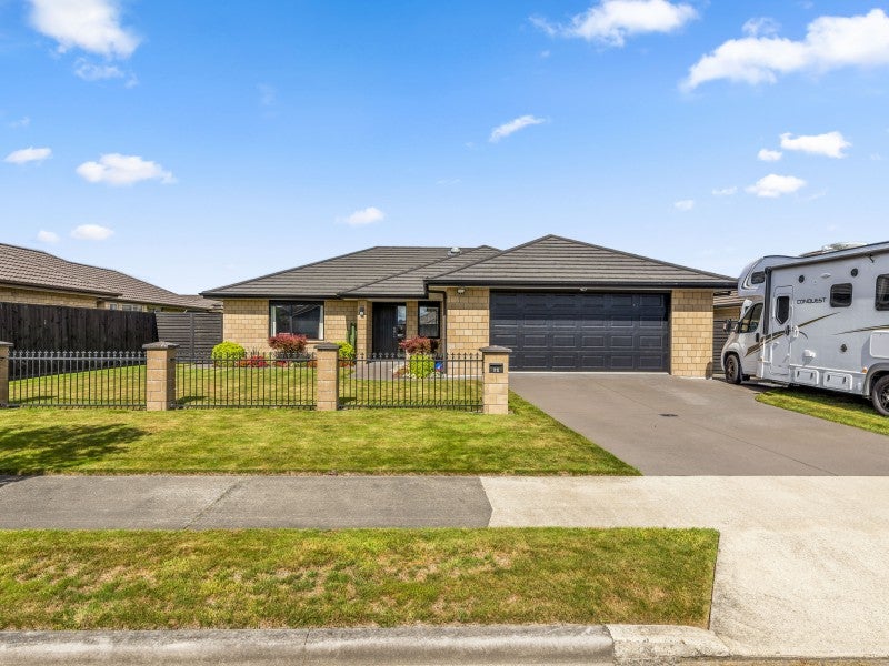 54 Carroll Place, Owhata, Rotorua - Carousel 25