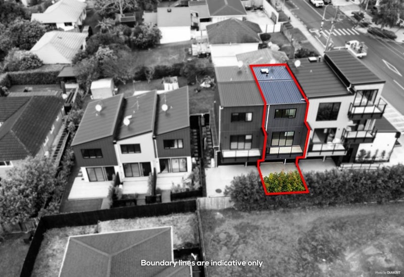 329B Rangatira Road, Beach Haven, Auckland - Carousel 2