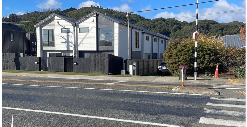 1/20 Fitzherbert Road, Wainuiomata, Lower Hutt - Carousel 1