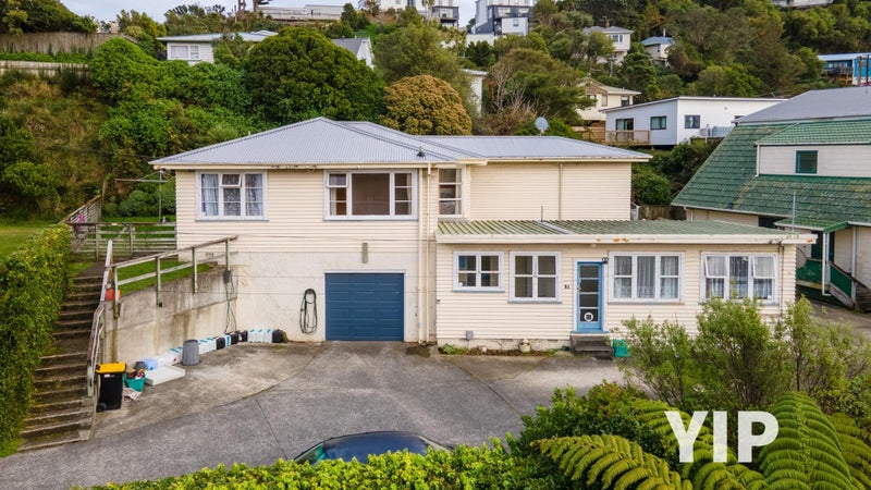 8 Ohariu Road, Johnsonville, Wellington - Carousel 1