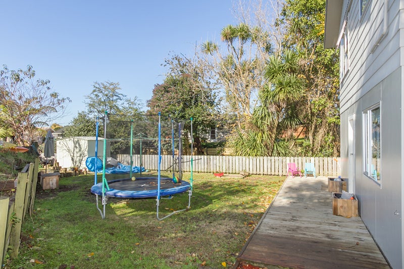 21E Resthill Crescent, Glenview, Hamilton - Carousel 13