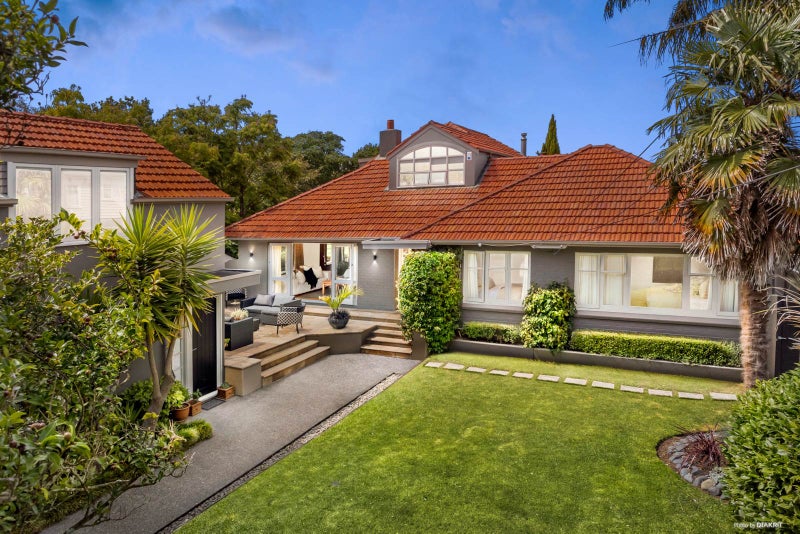 13 Evesham Avenue, Glendowie, Auckland - Carousel 1