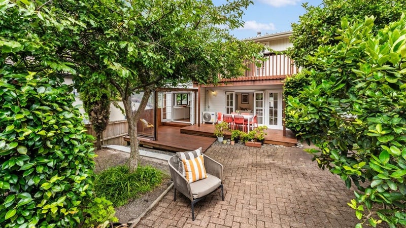 16A Amy Street, Ellerslie, Auckland - Carousel 1