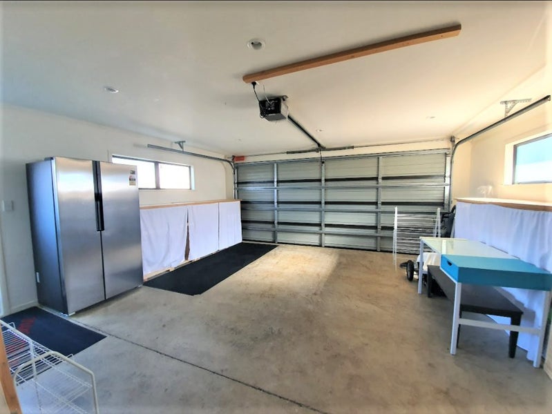 30A Colson Street, Avalon, Lower Hutt - Carousel 9