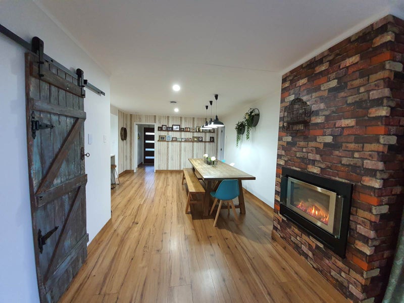 2/84 Greenslade Crescent, Northcote, Auckland - Carousel 2