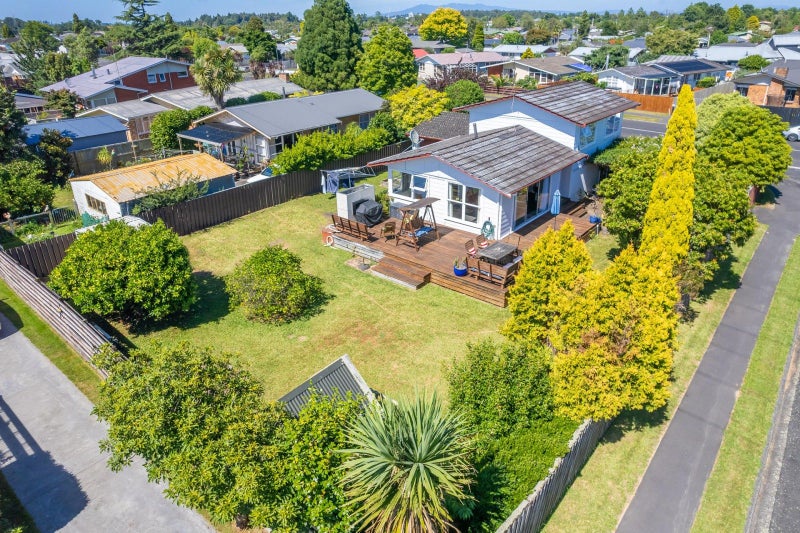 65 Alderson Road, Fairview Downs, Hamilton - Carousel 1