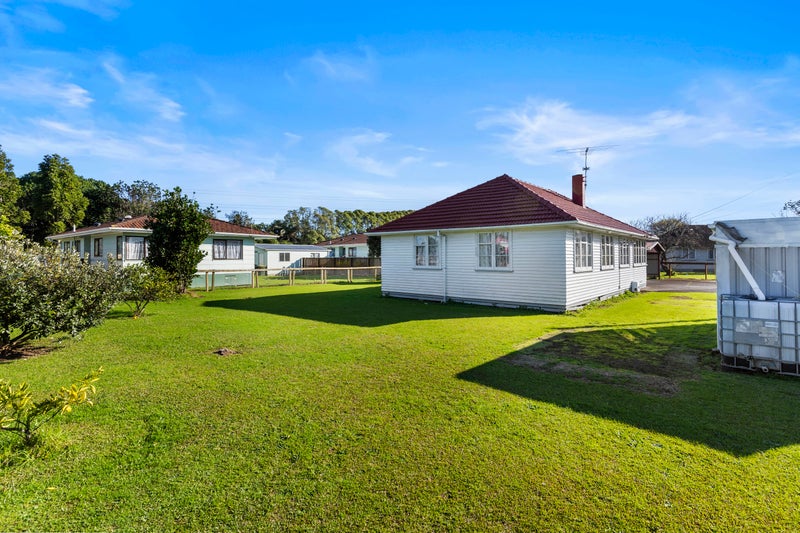 16A Ashton Avenue, Otara, Auckland - Carousel 2