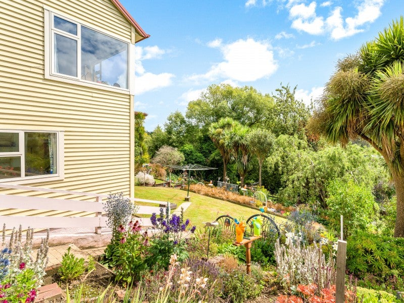 12 Rennie Street, Green Island, Dunedin - Carousel 2