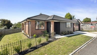 9C Haultain Street, Kihikihi, Te Awamutu - Carousel 1