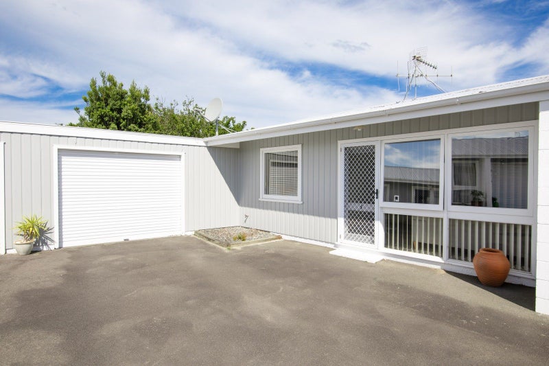 3/14 Norwich Crescent, Tamatea, Napier - Carousel 1