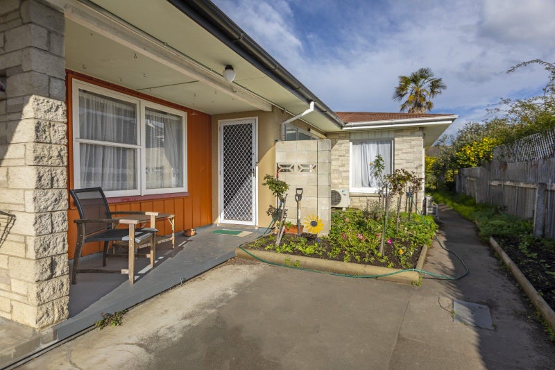 4/108 Southampton St W, Akina, Hastings - Carousel 1