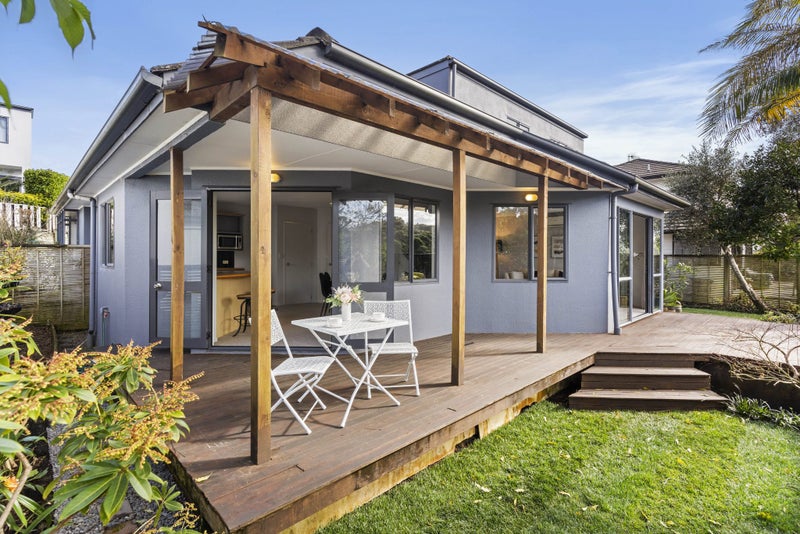 10C Tipene Place, Meadowbank, Auckland - Carousel 2