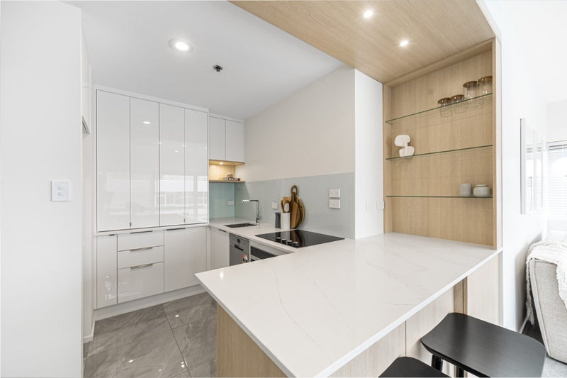 2E/15 Auburn Street, Takapuna, Auckland - Carousel 2