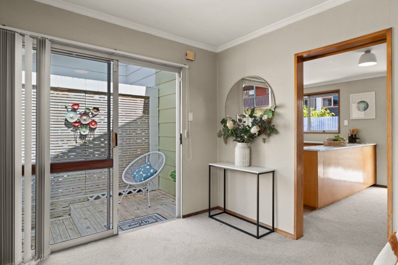 15B Clariton Avenue, Green Island, Dunedin - Carousel 2