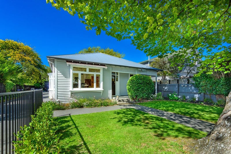 34 Corson Avenue, Beckenham, Christchurch - Carousel 2