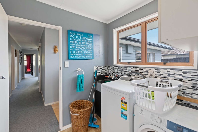 30 John F Kennedy Drive, Milson, Palmerston North - Carousel 20