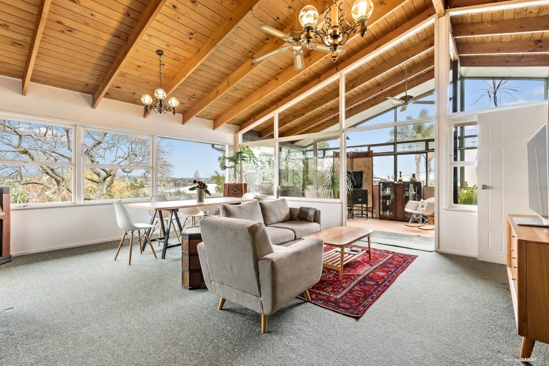 96 Coronation Road, Hillcrest, Auckland - Carousel 2