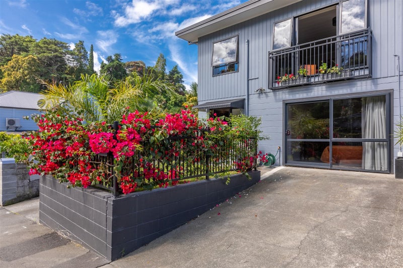 1/77 Shakespeare Road, BLUFF HILL, NAPIER - Carousel 16