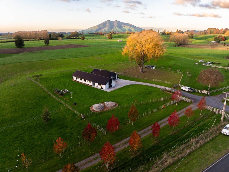 1370 Te Kawa Road, Te Awamutu - Carousel 1