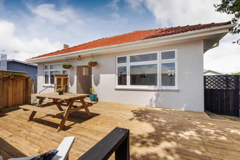 996 Tremaine Avenue, Roslyn, Palmerston North - Carousel 2