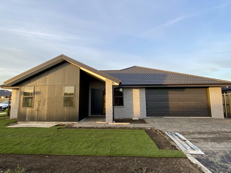 6 Verstappen Drive, Rolleston, Rolleston - Carousel 1