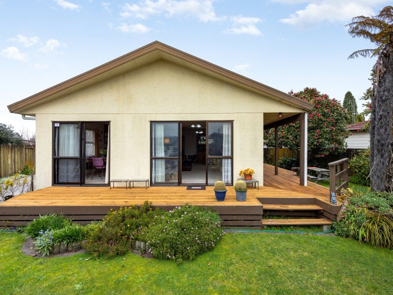 18 Rutland Street, Fairview Downs, Hamilton - Carousel 2